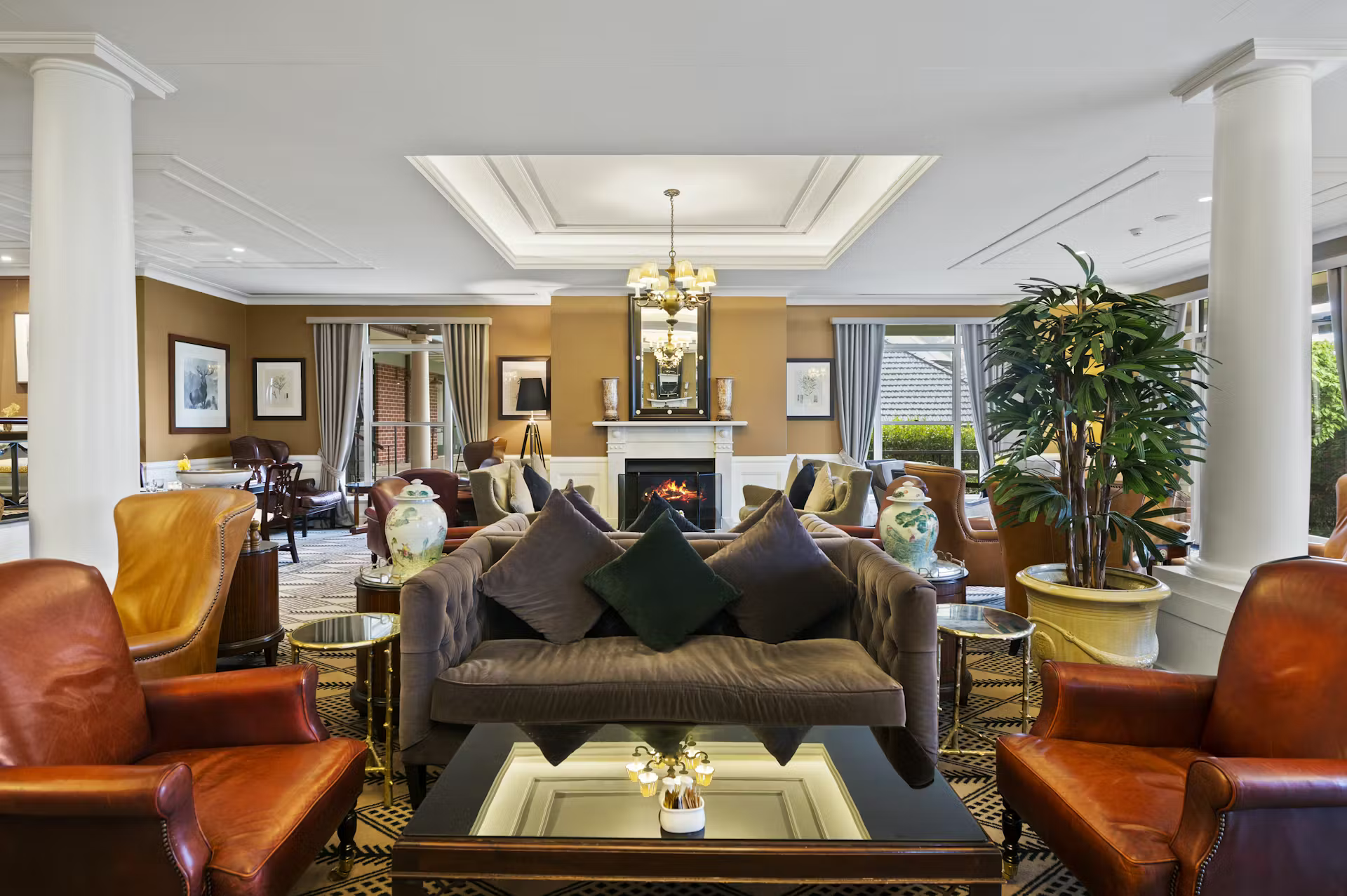 The Lounge Bar, Lilianfels